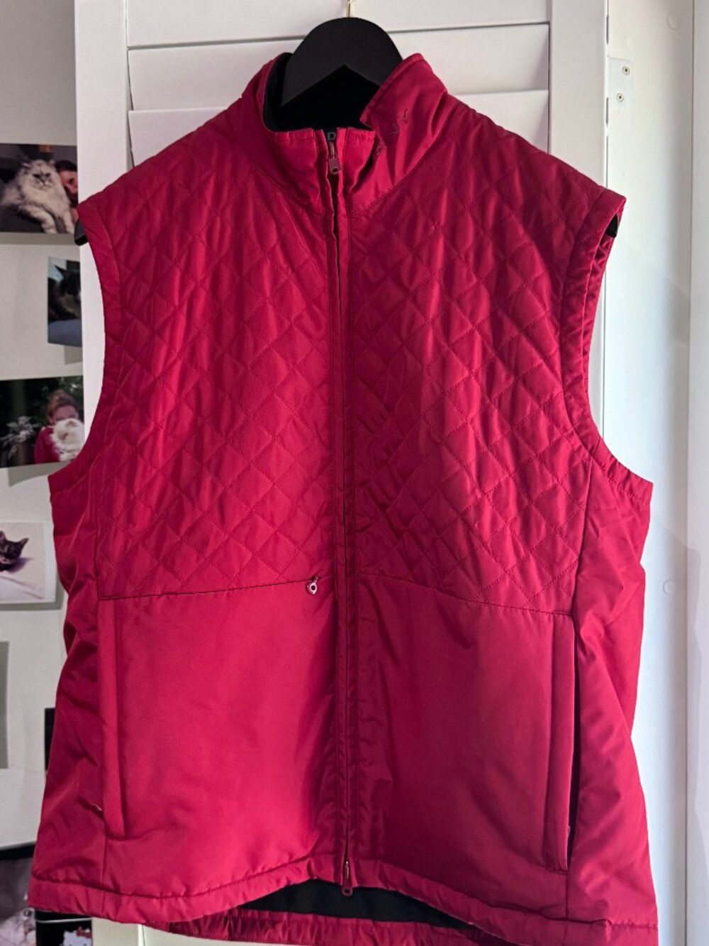 ❤️✨ DKNY Quilted Puffer Vest — Vibrant Red Luxury Layering Piece ✨❤️